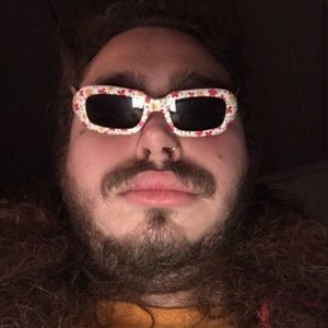 Meet your Posher, Bailey